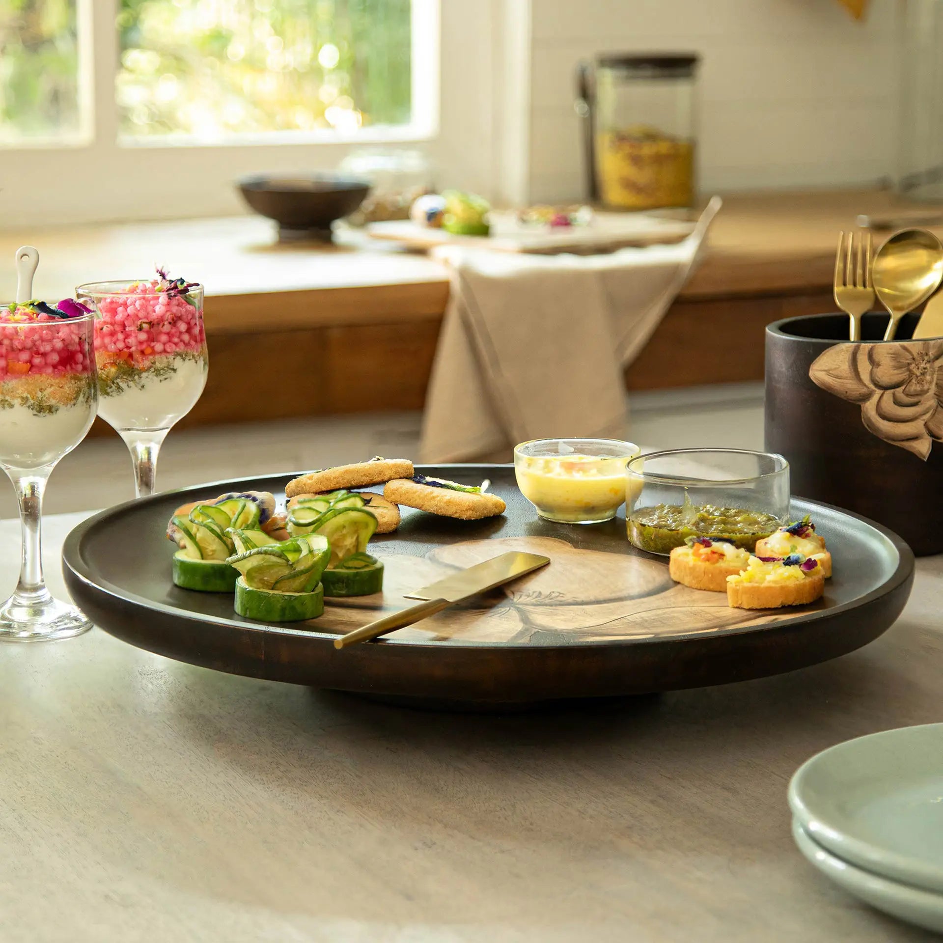 Magnolia Wooden Lazy Susan